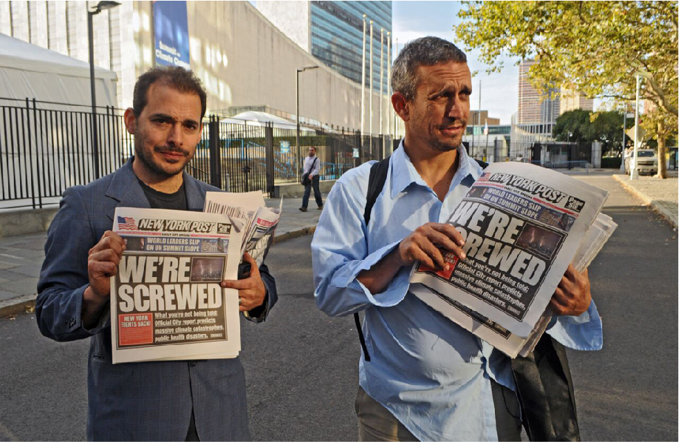 〈沒問題俠客修理世界〉 (The Yes Men Fix the World)，2009，紀錄片，© The Yes Men。
