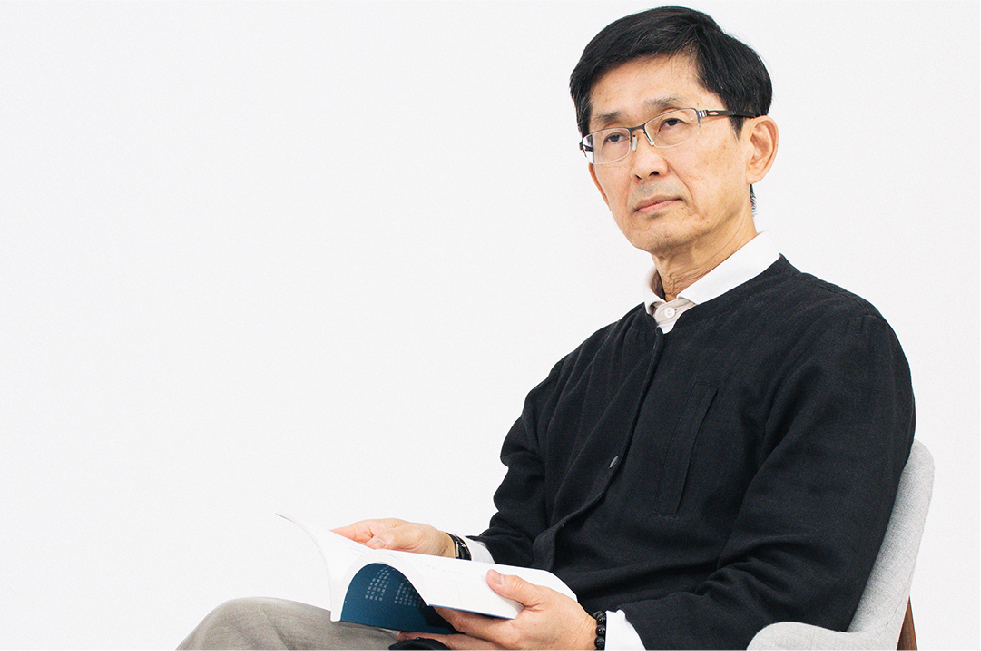 文學不只是遊戲、趣味的東西，還可以有更大的承擔。