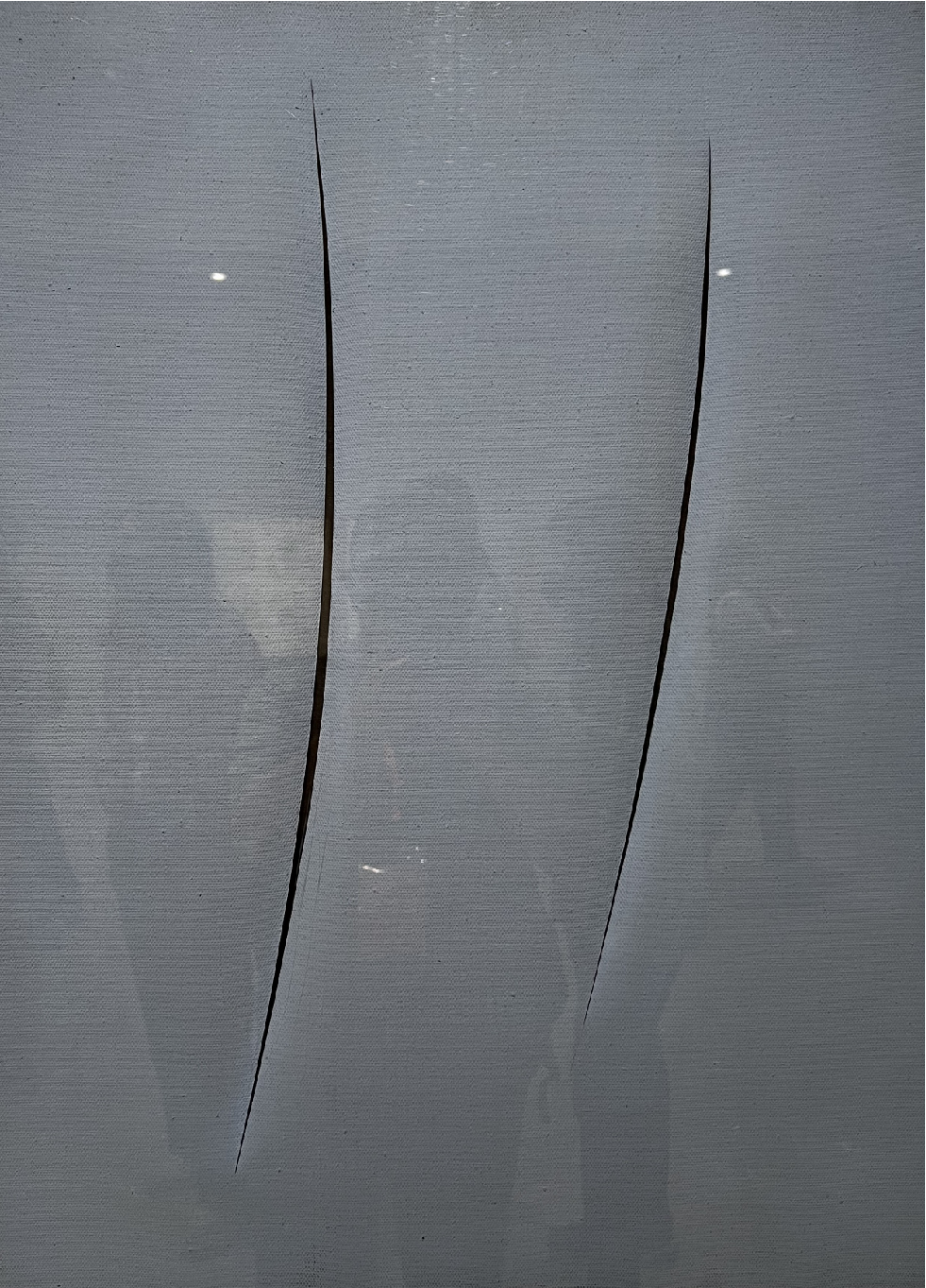 盧奇歐．封塔納（Lucio Fontana）《空間概念Concetto Spaziale》 1961，80×60 cm, 油彩、畫布oil on canvas